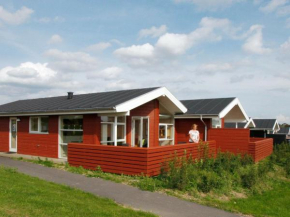 Spacious Holiday Home in Tranek r near the Sea in Tranekær